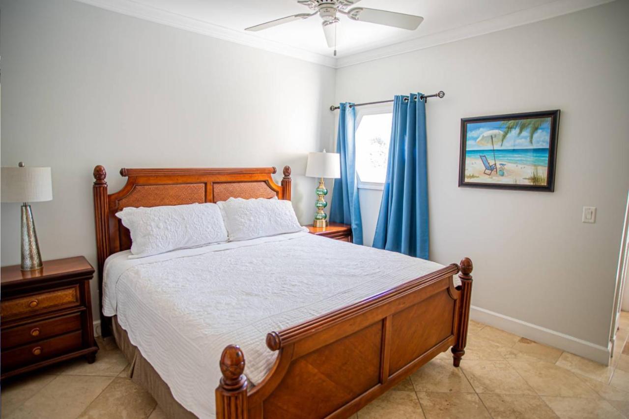 Villa Renaissance Unit 205 Grace Bay Beach Ngoại thất bức ảnh